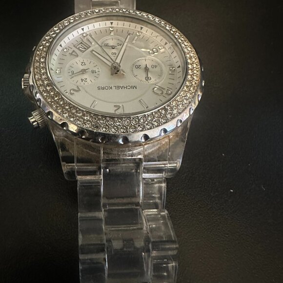✨ Michael Kors Silver Chronograph Watch MK5337 ✨ - New Battery - Picture 4 of 10